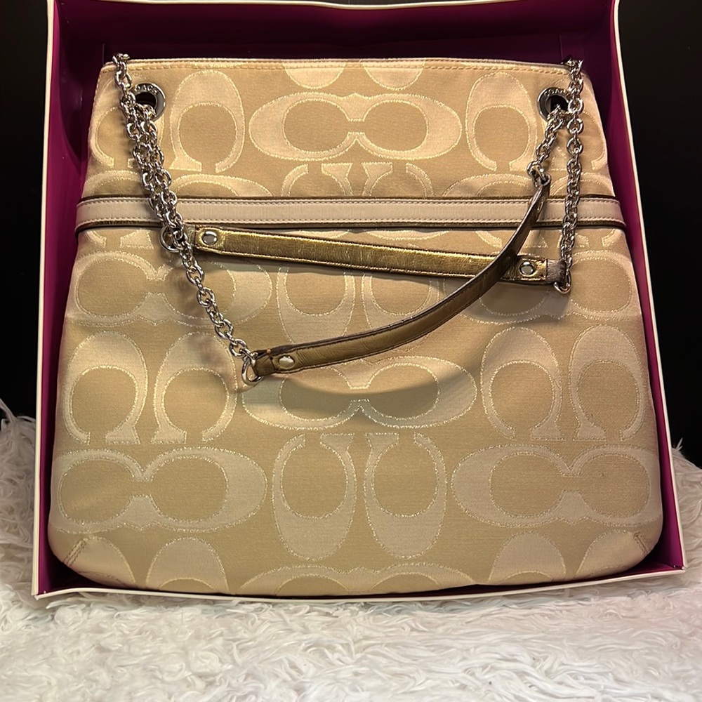 Vintage newCoach purse